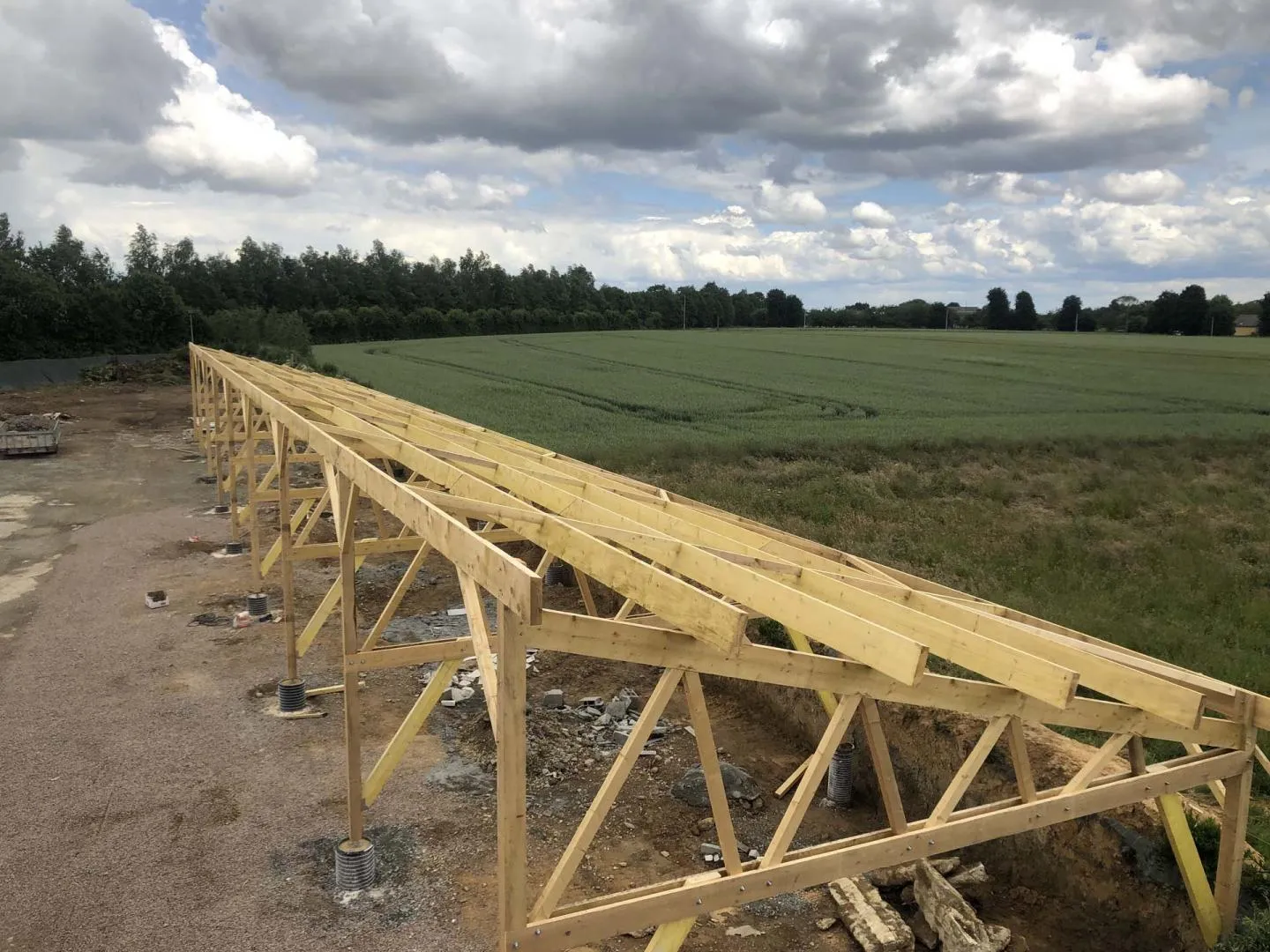 surelevation de maison bois broons